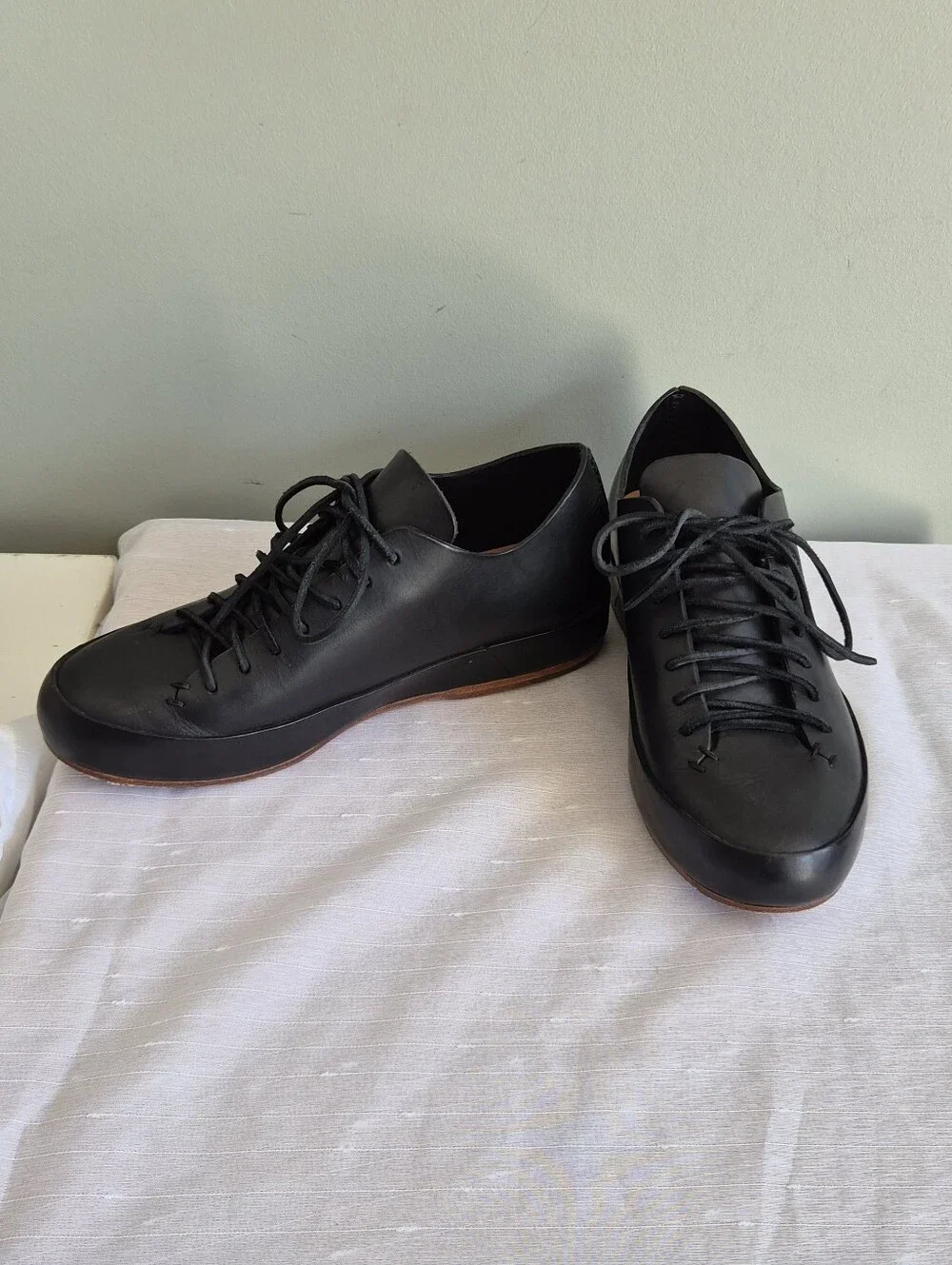 FEIT hand Sewn Low Men's Black Leather Lace-Up Casual Sneakers